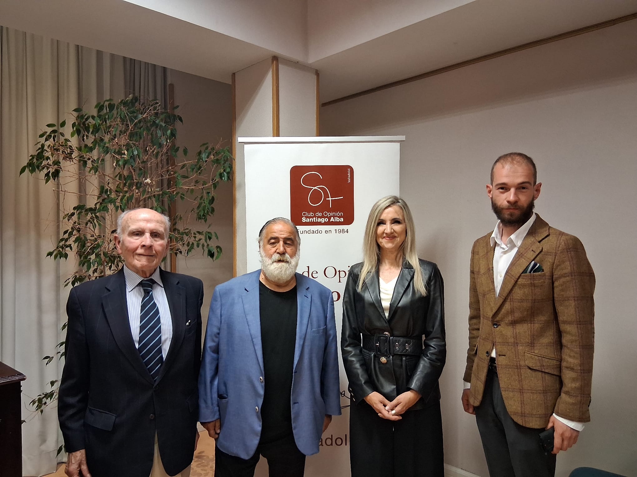 D. JAVIER PÉREZ ANDRES